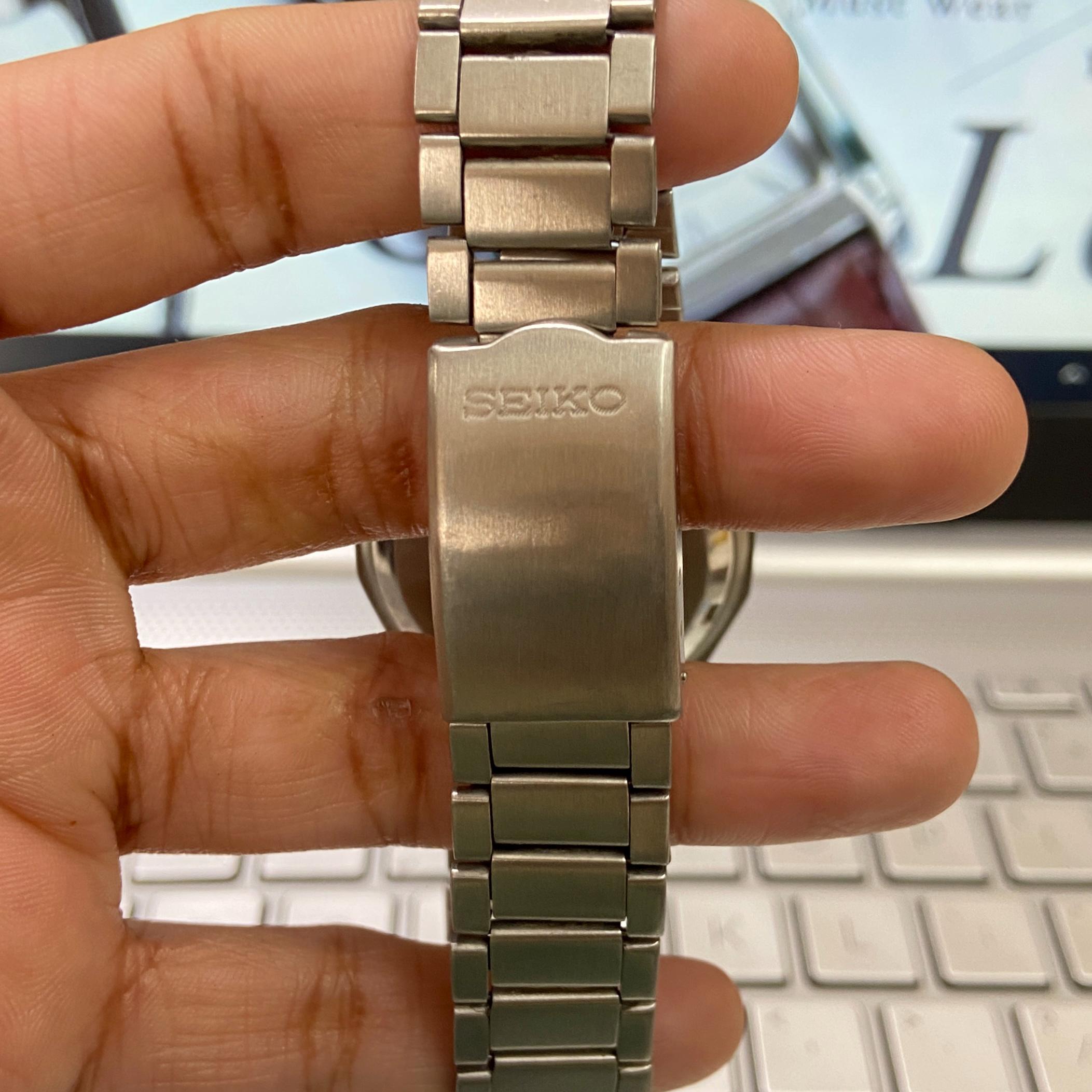 Vintage 1992 Seiko 5 Automatic 7009-8830 Day-date Japanese Men's