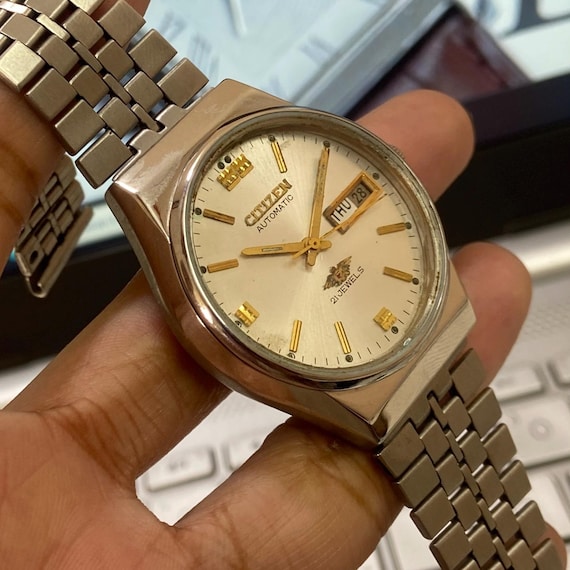 Vintage 1991 Citizen Automatic 8200 Day-date Japanese Men's