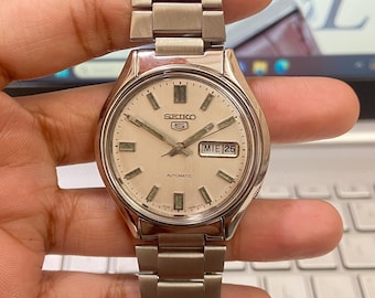ヴィンテージ 1984 セイコー 5 オートマチック 6309-8230 デイデイト