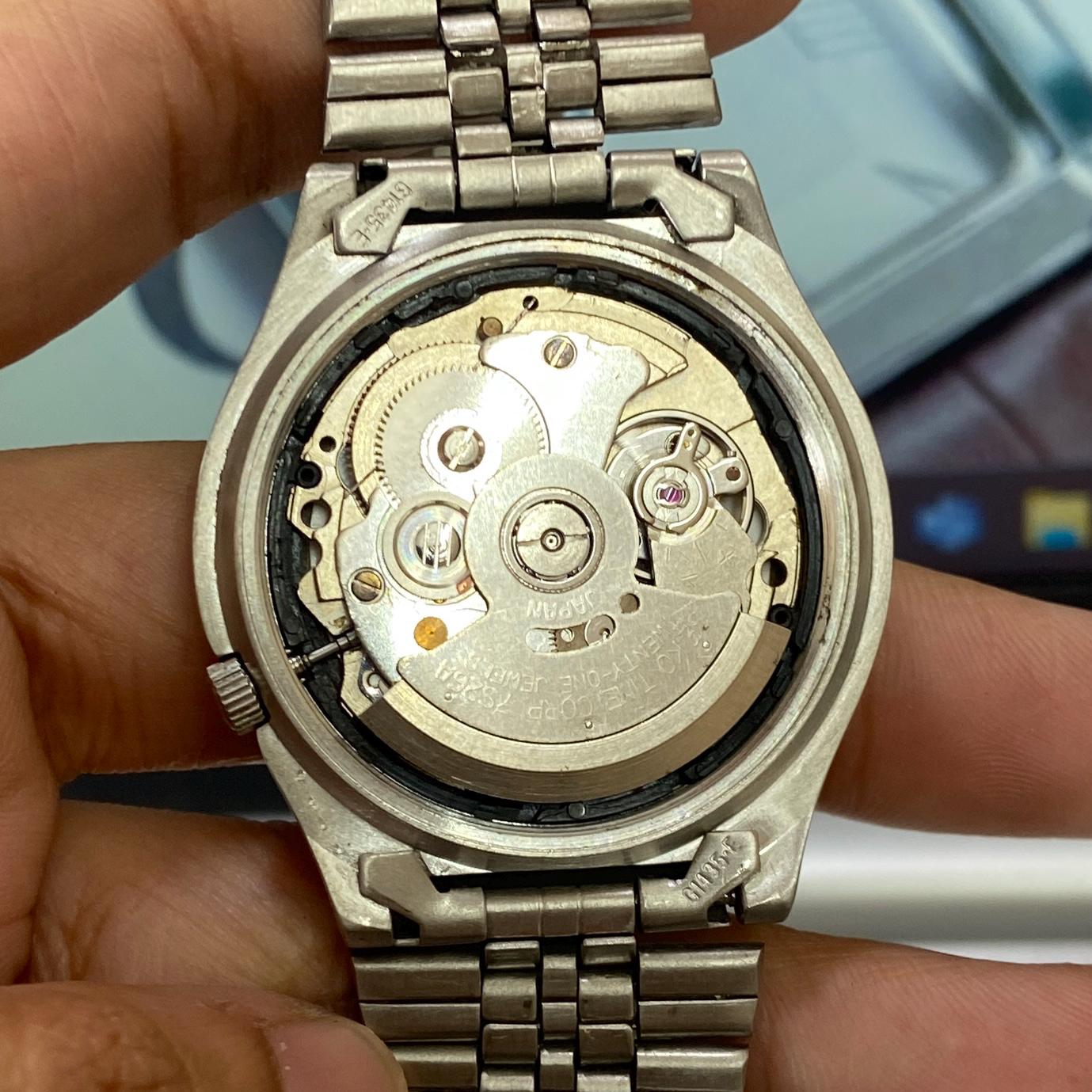 Vintage 1996 Seiko 5 Automatic 7S26-3170 Day-date Japanese Vintage 1996 Seiko 5 Automatic 7S26-3170 Day-date Japanese