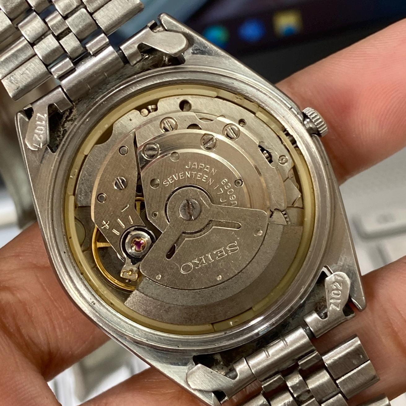 Vintage 1988 Seiko 5 Automatic 6309-8310 Day-date Japanese Men's