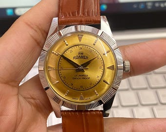 Vintage Roamer Mechanical Watch, Golden Face, Fluted Bezel