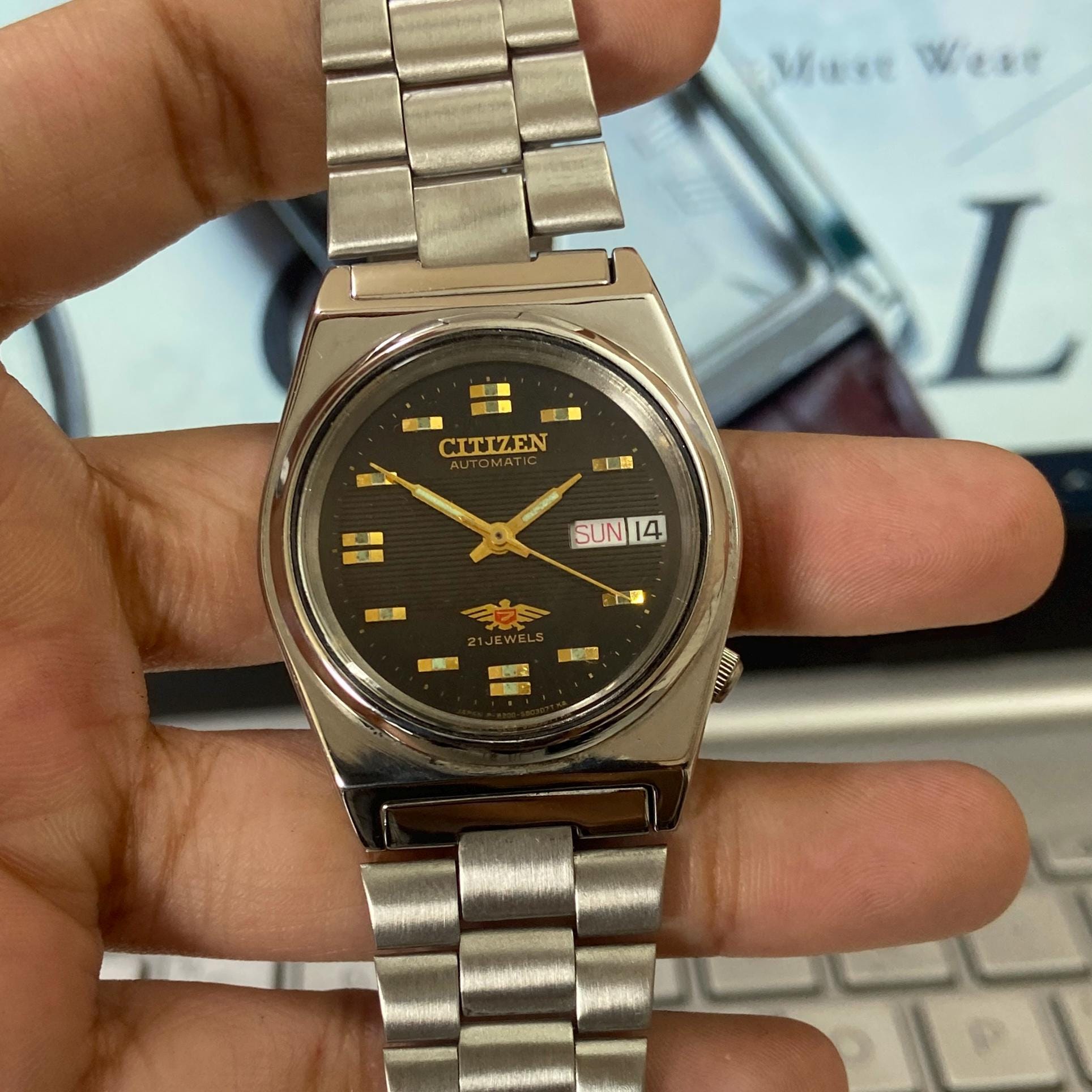 Vintage 1993 Citizen Automatic 8200 Day-date Japanese Men's Wrist