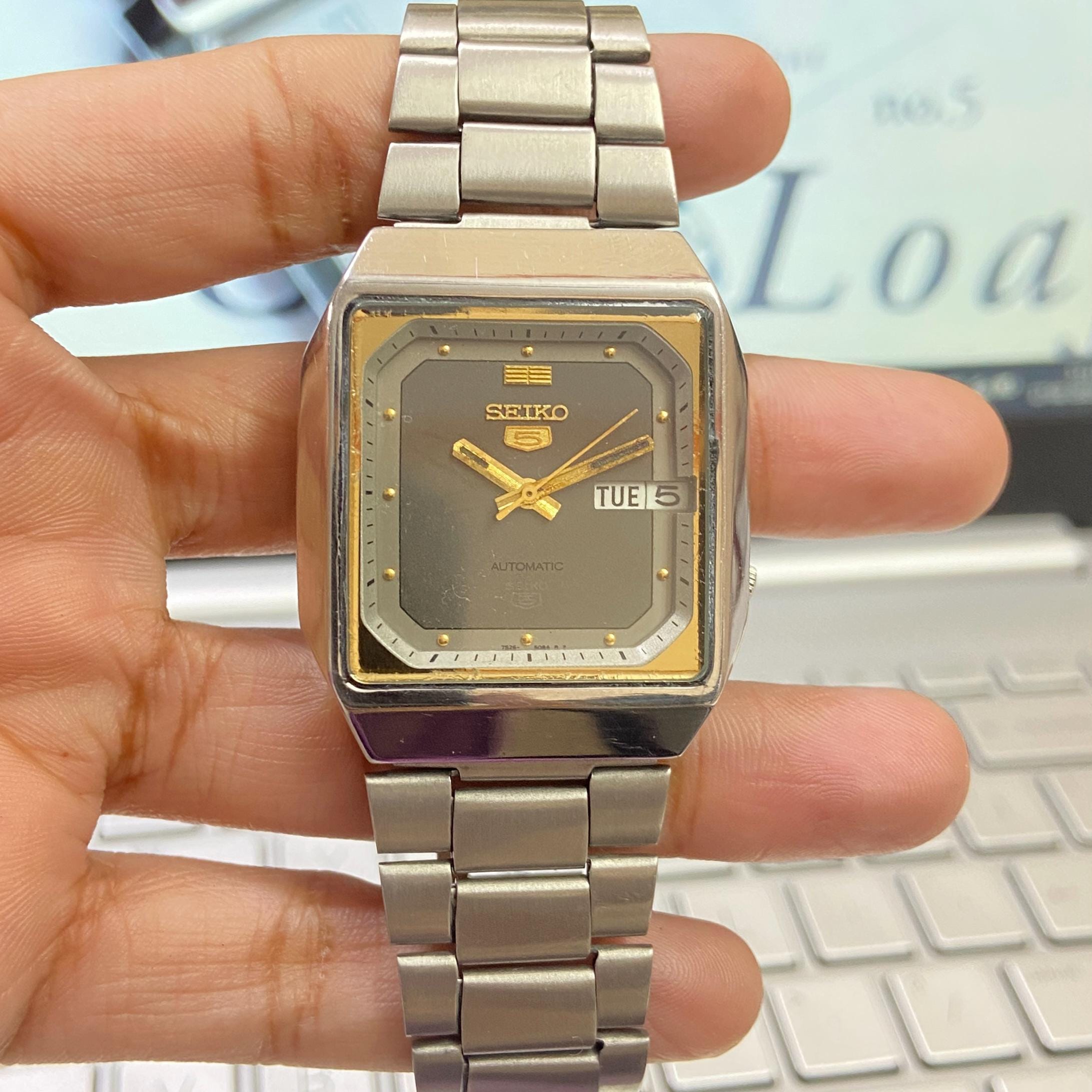SEIKO SEIKO5 7s26-3130 自動巻き ヴィンテージ Rare Seiko 5 Gray Dial 7S26-3130 Automatic Day/Date Vintage