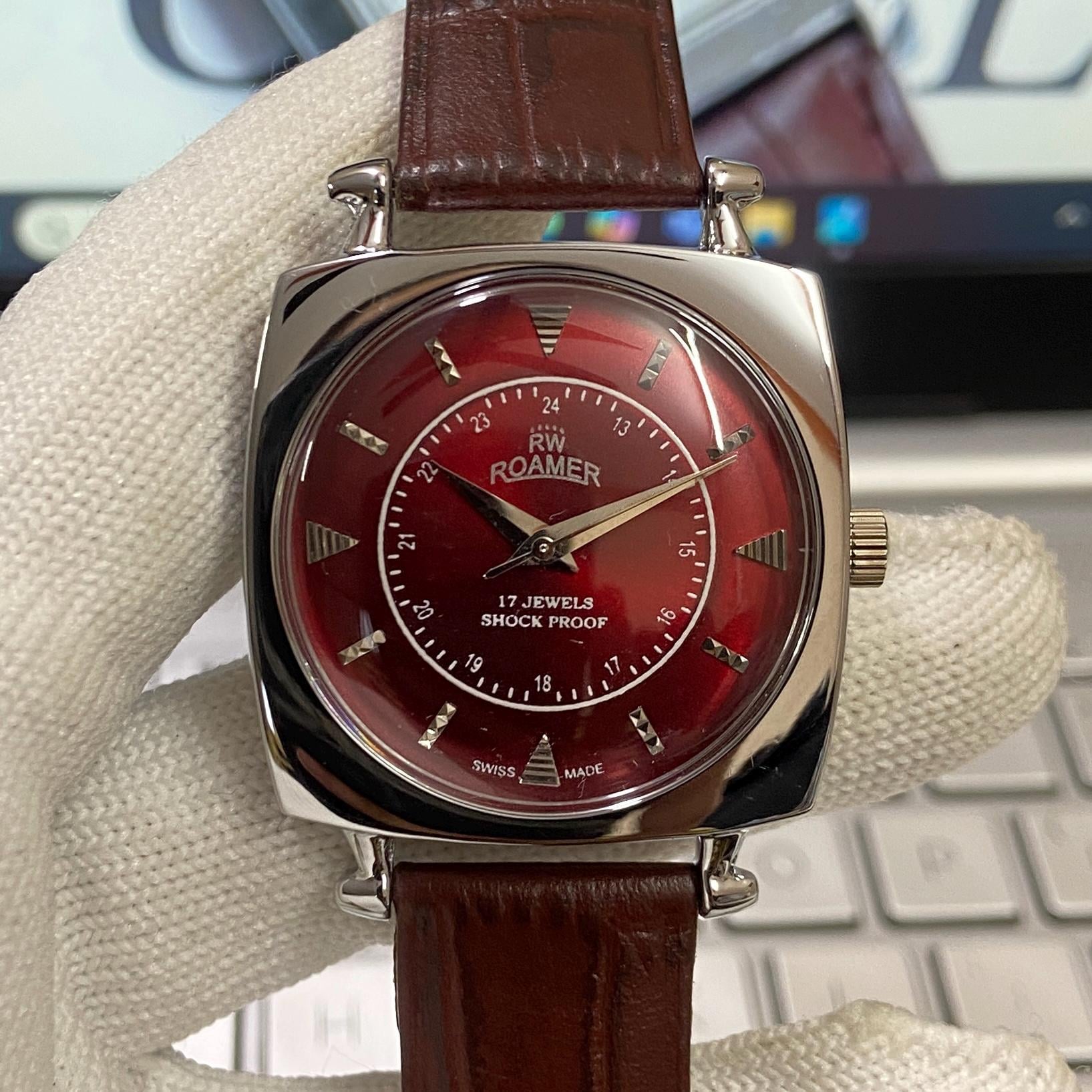 Vintage Refurbished Roamer Mechanical Hand Winding 17 Jewels Red Face Brown Band 35MM Case Men's Wrist Watch A60