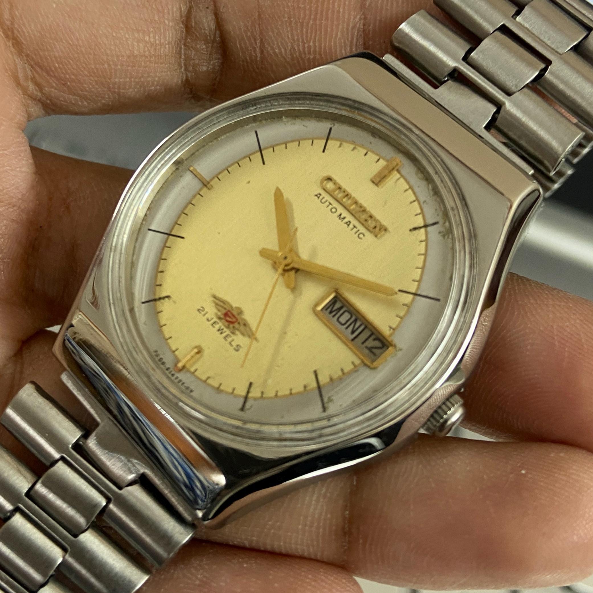 Vintage 1985 Citizen Automatic 8200 Day-date Japanese Men's Wrist