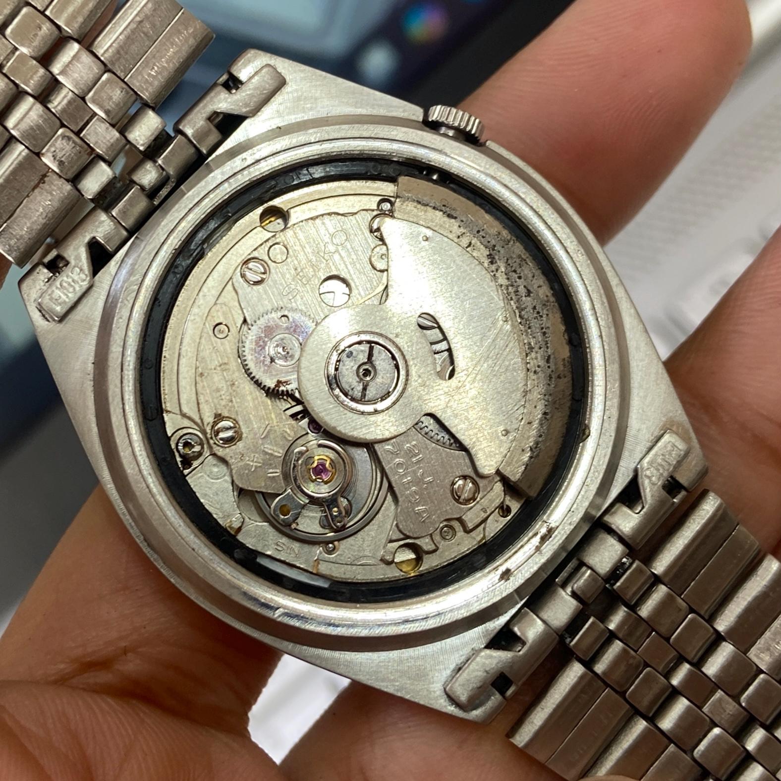Vintage 1974 Seiko 5 Automatic 7019-8180 Day-date Japanese