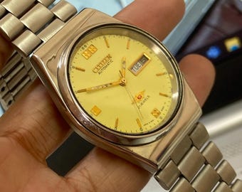 Vintage 1987 Citizen Automatic 8200 Day-date Japanese Men's Wrist