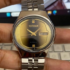 Vintage 1986 Citizen Automatic 8200 Day-date Japanese Men's