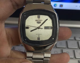 Vintage 1991 Seiko 5 Automatic 7009-5190 Day-Date Japanese Men's Wrist Watch