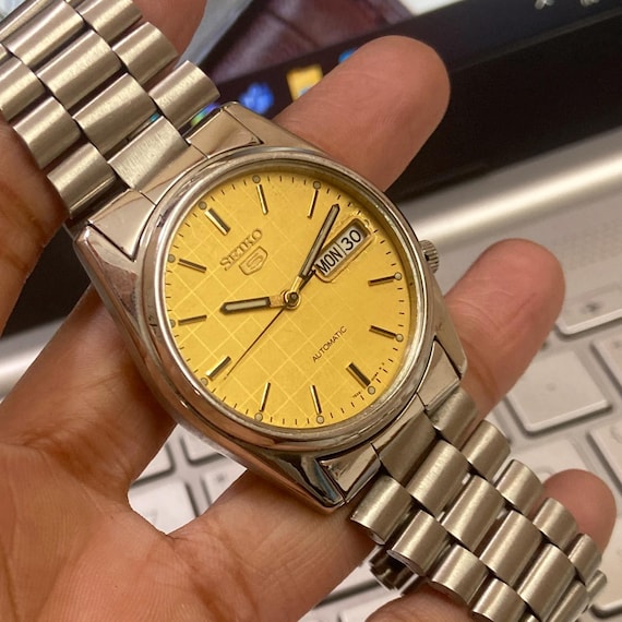 c*i様 セイコー5 1980年製造 ビンテージ セイコーファイブ 7S26-3 c*i様 セイコー5 1980年製造 ビンテージ セイコーファイブ 7S26-3 c*