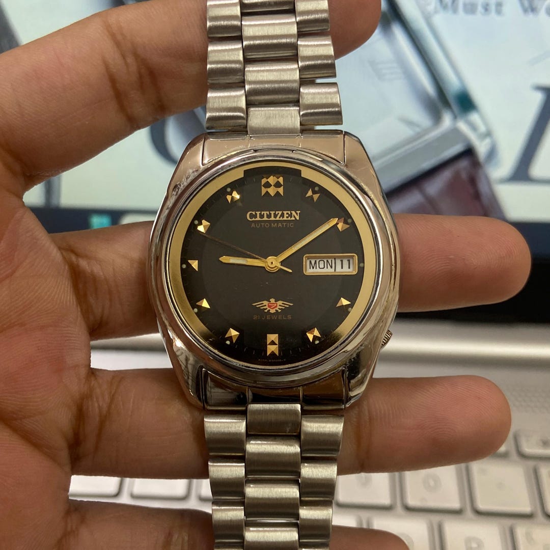 Citizen Automatic Vintage Watch – 8200 Movement | Refurbished Japan-Made Classic