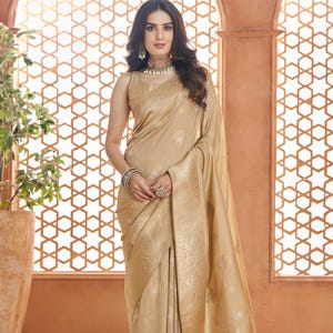 Elegant Cream Banarasi Silk Woven Saree with Blouse For Women, Winter Sari, Designer Party & Festive Wear Saree, Ceremonial Wear Saree, Sari