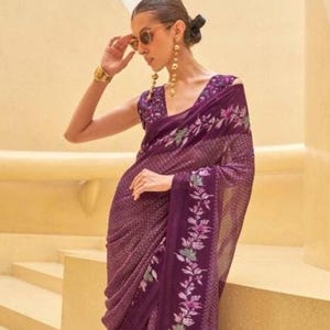 Elegant Wine Printed Quest Georgette Saree For Women, Party Wear Saree, Daily Wear Sarees, Casual Saree, Red Saree, Yellow Saree, Pink Saree