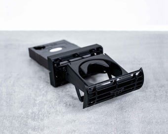 BMW E30 Vent Cup Holder: Extendable Plastic Bottle Bracket