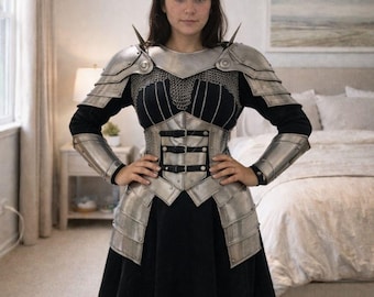 Full Suit of Armor Woman - Female Knight Armor Medieval - Women's Chest Plate Armour for Renaissance Fair - Fantasy Medieval Outfit