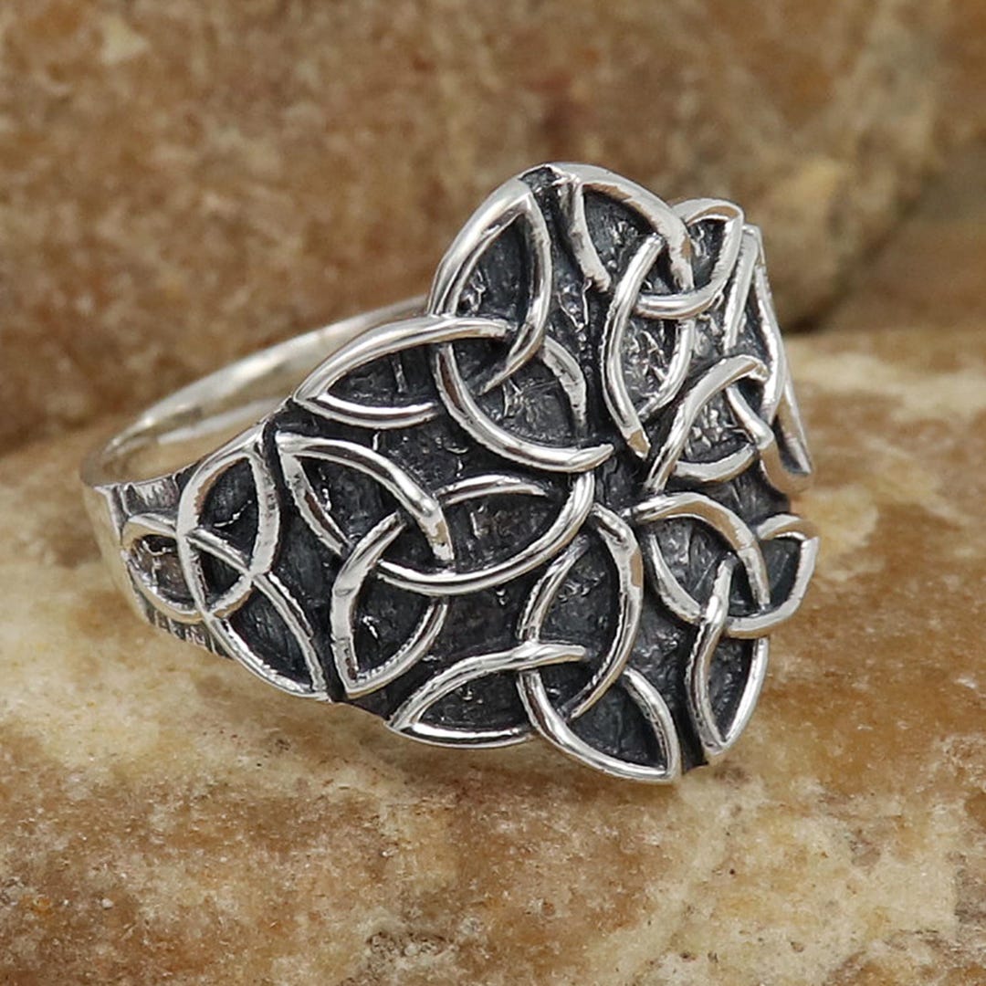 Vintage Style Silver Floral Band Ring: Boho Meditation Thumb Ring - Etsy
