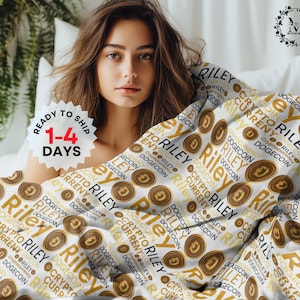 Cryptocurrency Day Trader Custom Blankets Bitcoin Throw Blanket Adult Blanket Tether Avalanche Dogecoin Ethereum Coin Personalized Blanket