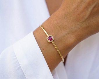 14K Gold Bangle Bracelet,Dainty Bracelet,Stackable Gold Bracelet,Personalized Bangle,Dainty Gemstone Bracelet,Cuff Bangle for Mom & Her