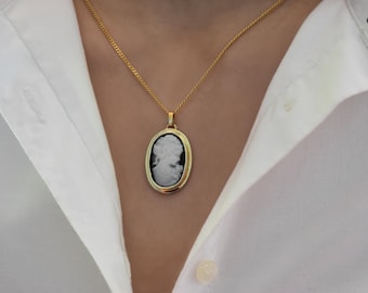 14K Gold Black Cameo Pendant,Charm Women Necklace,Cameo Pendant Elegance,Vintage Exclusive Jewellery,Victorian Cameo Necklace,Gift for Her
