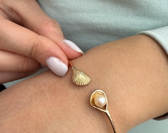 14K Gold Shell Bangle Bracelet,Natural Pearl Shell Bracelet,Wedding & Engagement Bracelet,Exclusive Gift,Greek Summer Jewellery Collection