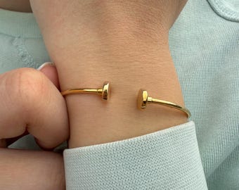 14K Gold Handcrafted Bangle,Exclusive Bracelet for Wedding & Engagement,Minimalist Bracelet,Bracelet for Mom and Her,Stackable Bracelet