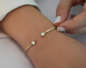 14K Gold Bezel Setting Zirconia Bracelet,Bezel Set,Cuff Bangle Bracelet,Tennis Gold Bracelet,Stackable Bracelet,Bangle Bracelet,Gift for Her