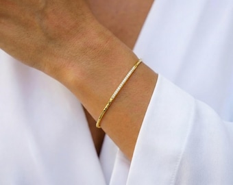 14K Gold Hammered Bar Bracelet,VVS1 Diamond or Zircon Cuff,Dainty Custom Bangle, Minimalist Stacking Gold Jewellery Gift for Her