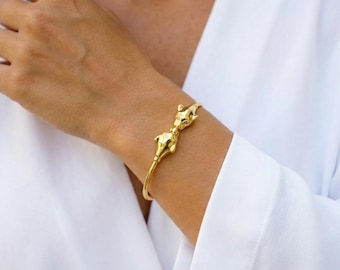 14K Gold Panther Bracelet with Diamonds, Solid Gold Cuff, Diamond Eye Bangle, Luxury Unisex Jewellery, Bold Gold Statement Gift,Gift for Her