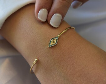 14K Gold Evil Eye Bracelet Turquoise,14K Protective Jewelry,14k Gold Bangle Bracelet,Diamond Dainty Gold Bracelet,Gift for Mom or Her