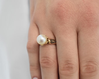 14K Solid Gold Natural Pearl & Sapphire Ring,Sapphire Gold Ring,Stackable Jewellery Ring,14K Wedding Stacking Ring,14K Pearl Sapphire Ring