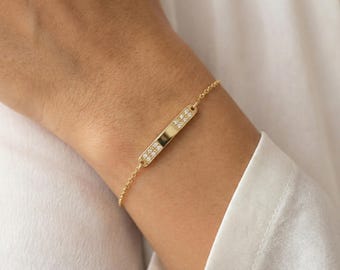 14k Solid Gold Solitaire Gemstone Bracelet,Gold Gem by the Yard Bracelet,Gold Station Bracelet,Solitaire Gemstone Engraveble Name Bracelet