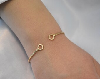14K Gold Bangle Bracelet,Dainty Bangle Bracelet,Custom Gold Bangle,Gold Bangle, Hinged Bracelet,Bangle Bracelet,Graduation Gift for All
