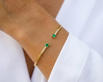 14K Gold Emerald Bangle,Emerald Bracelet,Bracelet for Women,Emerald Bezel Bracelet,May Birthstone Bracelet,Emerald Bangle For Mom & Her