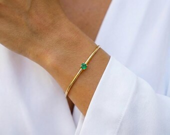 14K Gold Emerald Bangle,Emerald Bracelet,Bracelet for Women,Emerald Bezel Bracelet,May Birthstone Bracelet,Emerald Bangle For Mom & Her