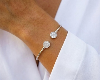 14K White Gold Round Bangle Bracelet,Station Bracelet,Tiny Sun Bracelet,Bezel Bangle Bracelet,Bracelet For Women,14K Dianty Gold Bracelet