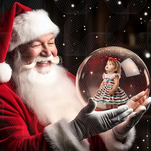 Magia del globo di neve di Babbo Natale: Babbo Natale con in mano lo sfondo del globo di neve, sfondo digitale di Natale, sovrapposizioni PNG, sovrapposizione di foto, clipart di Natale.