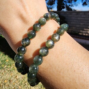 Flashy Gem Green Lepidolite, 7.5mm, Balance, Stability, Divine Connection, Inner Wisdom