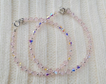 Bracelet 17 cm (can be extended up to 18 cm) made of delicate pink crystal, so beautiful!