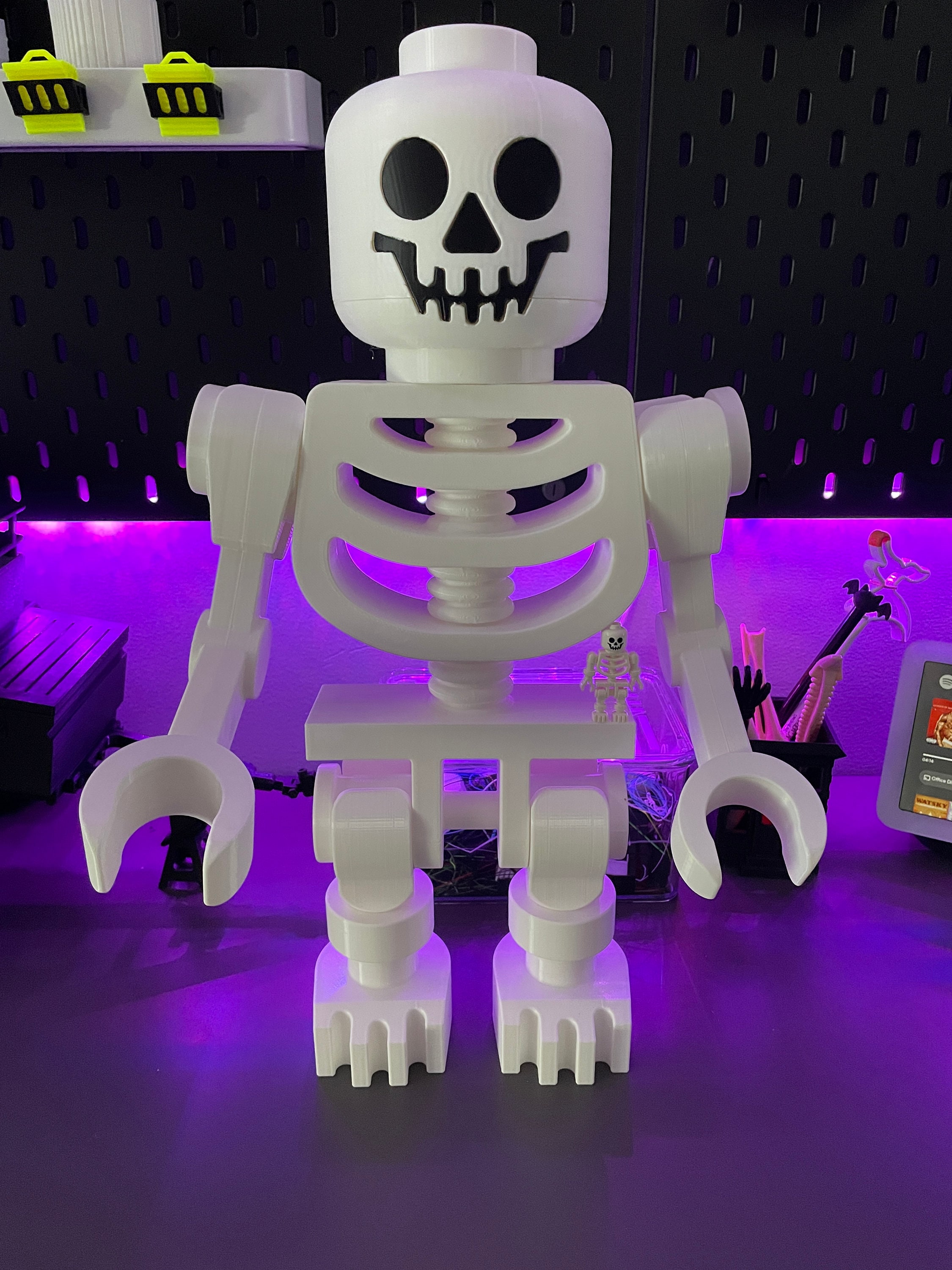 Giant Skeleton | Jumbo 10:1 Scale | Moveable Posable Gift