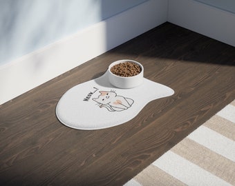 Feeding mat for the cat