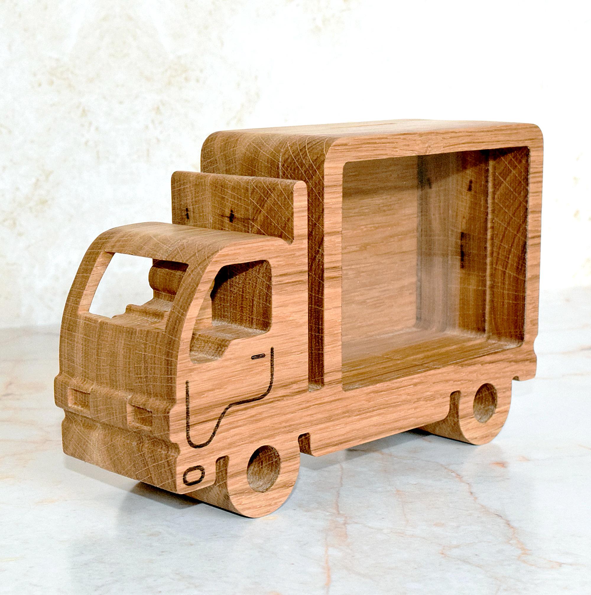 Camión cisterna de madera España