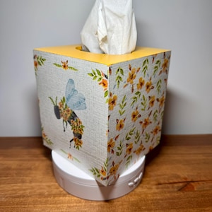 Handmade Wooden Tissue Box Cover – Bee & Floral Design, Rustic Farmhouse Decor