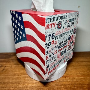 Decoupage American Flag Tissue Box Cover: Patriotic Home Decor