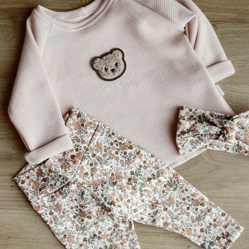 Sweater personalisierbar Name Teddy Geschenk zur Geburt Baby Pullover Bild 4