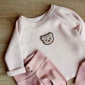 Sweater personalisierbar Name Teddy Geschenk zur Geburt Baby Pullover Bild 7