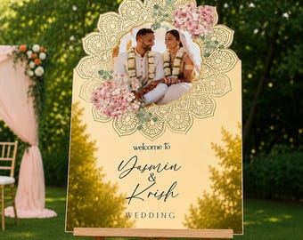 Indian Wedding Sign, Indian Wedding Welcome Sign With Photo, Photo Indian Wedding Signs, Indian Wedding Decorations MyrtleRoyalBoutique