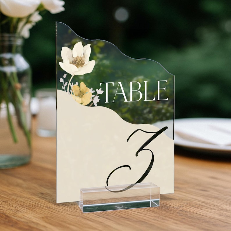 Números de mesa para bodas con flores silvestres, letreros para bodas, números de mesa de acrílico esmerilado o espejos, decoraciones de boda con flores silvestres Clear Acrylic