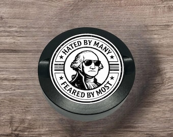 Odiado por muchos, temido por la mayoría. Lata de metal grabada personalizada para nicotina, lata de nicotina personalizada, contenedor de snus, lata de snus, lata de metal para mojar.