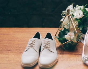 Handmade White Leather Oxford for Men, Custom Groom Footwear, Formal Wedding Pair, Plain Toe Business Style, Luxury Artisan Craft